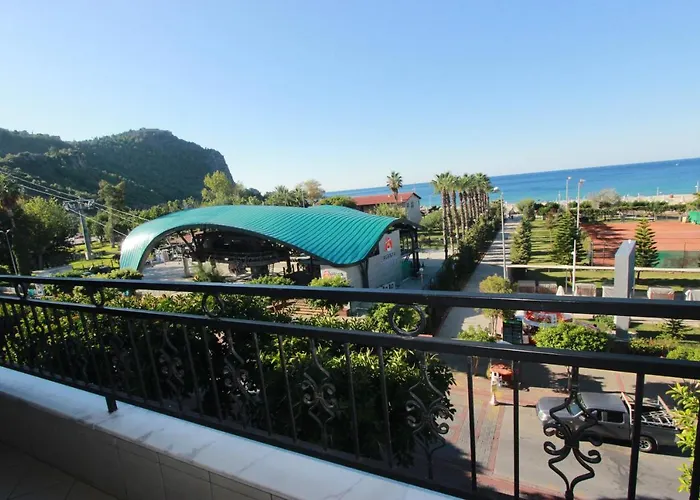 Havana Apart Hotel Аланія