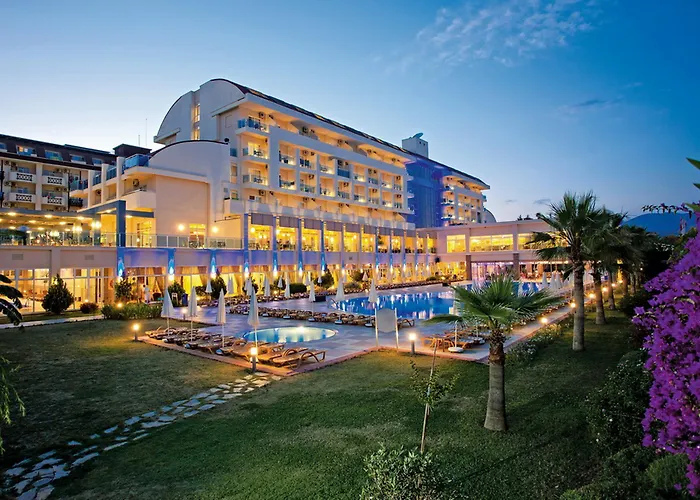 Hotel Titan Select Ultra All Inclusive Konaklı