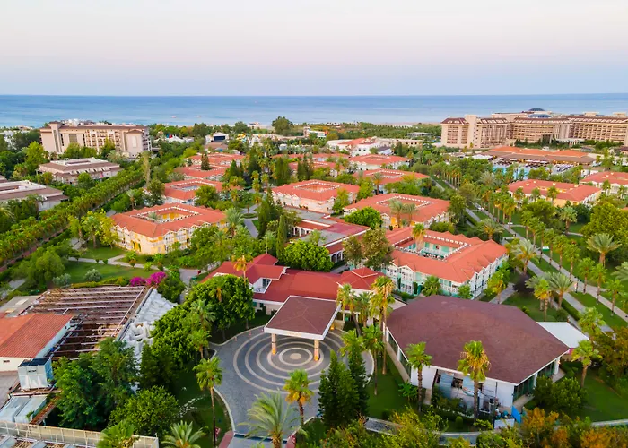 Euphoria Palm Beach Resort Haciobasi