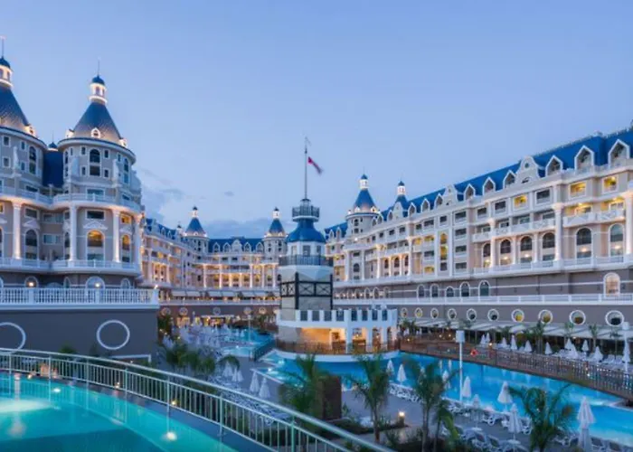 Haydarpasha Palace Hotel Avsallar