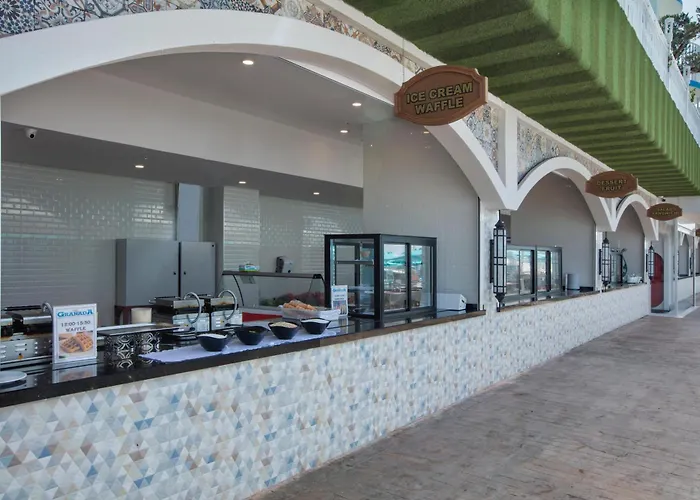 Granada Luxury Beach Avsallar