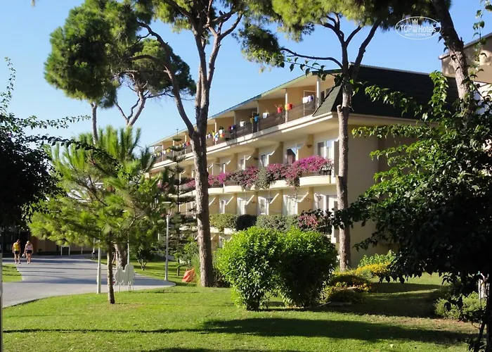 Medworld Health & Rehabilitation Center Pine Beach Belek
