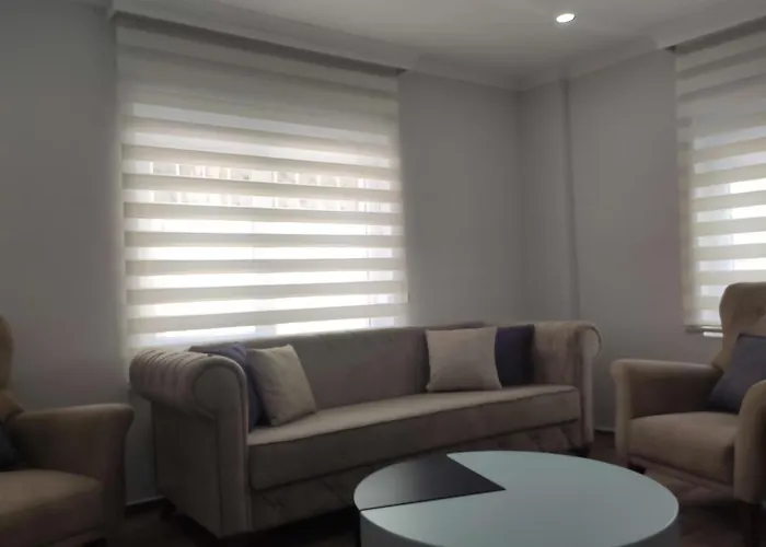 Hadrian Apart Hotel And Hostel Antalya