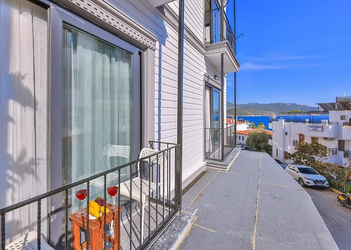 White House Apart Kaş