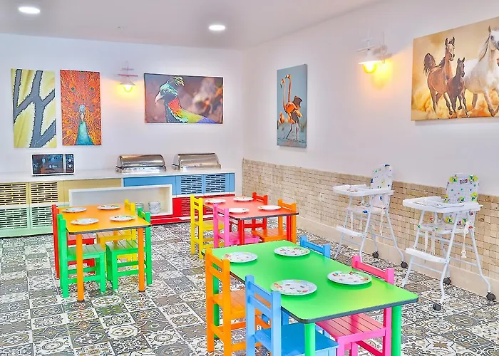Crystal Club World Of Colours Otel Bogazkent