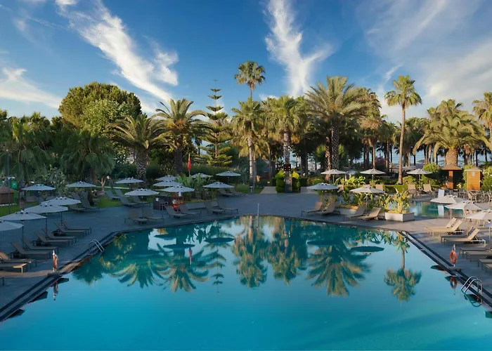 Miramare Beach Hotel Side