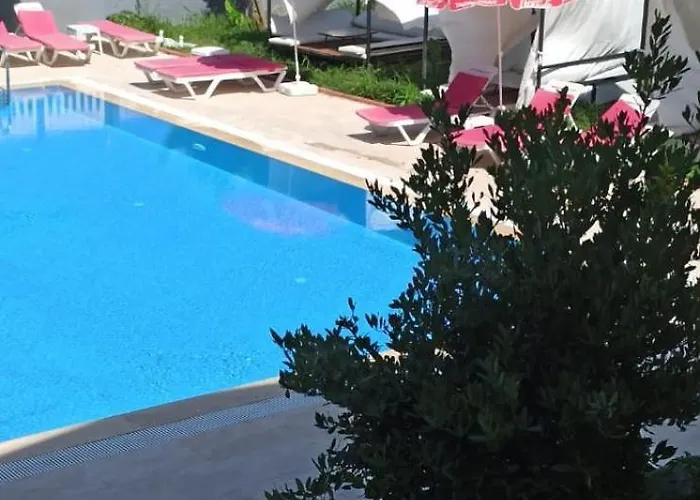 Side Alya Hotel
