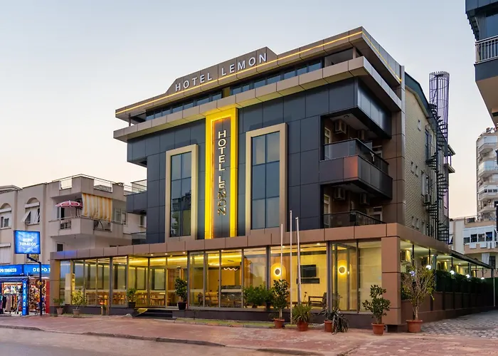 Hotel a 3 stelle a Antalia