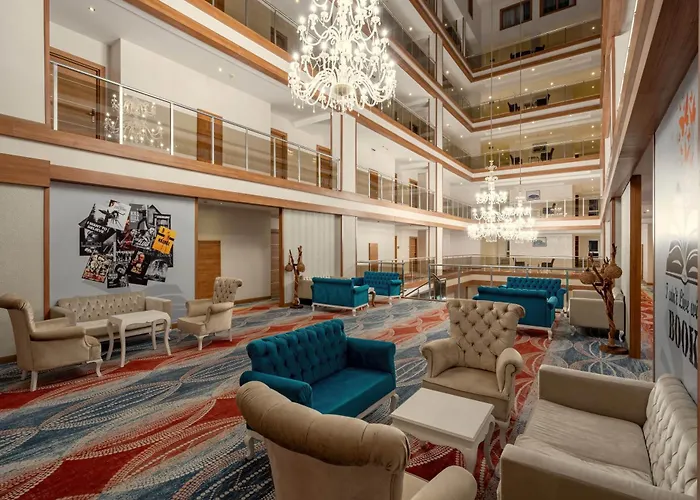 Justiniano Theodora Resort Okurcalar