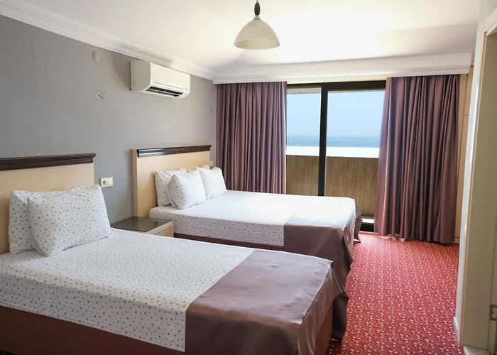Azak Blue Otel Okurcalar