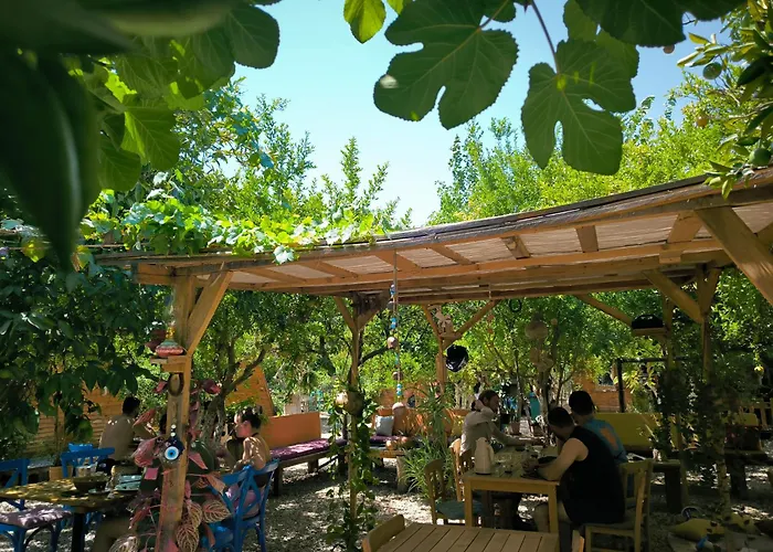 Litost Cafe Otel Adrasan