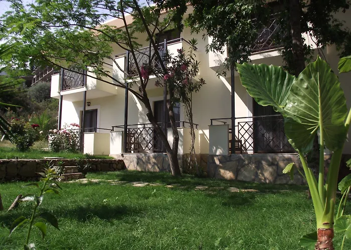 Gelemis Hotels
