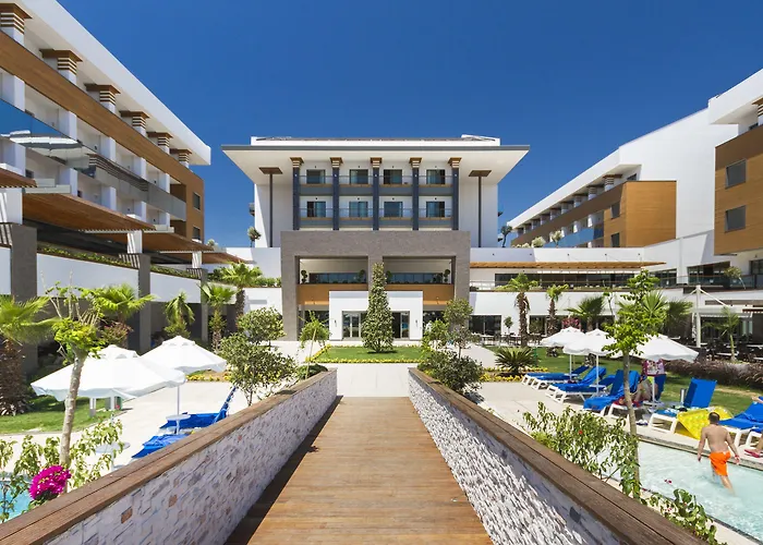 Resorts in Side