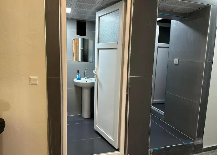 Aziz Pansiyon 2 Antalya