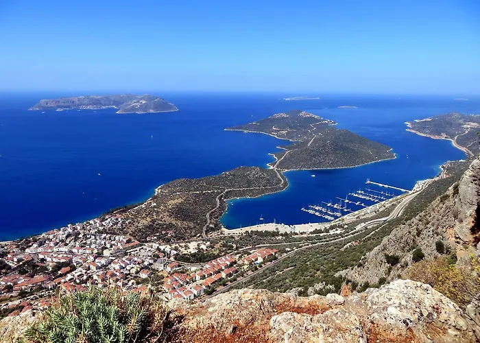 Kas hotels near Buyukcakil Plaji