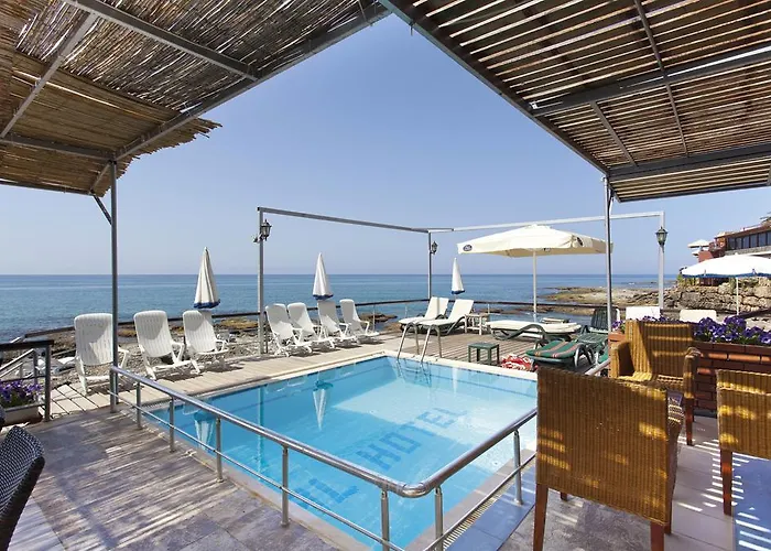 Yali Hotel Side