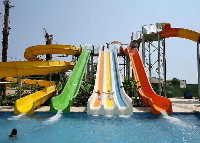 Grand Pearl Beach Resort & Spa Side