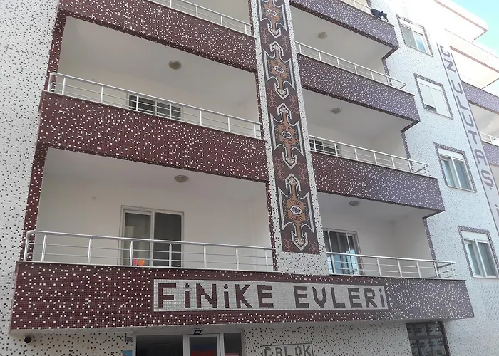 Oz Ulutas Apart Evleri Finike