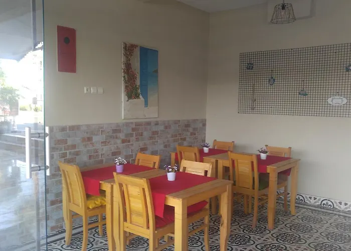 Elit Apart Otel Konaklı