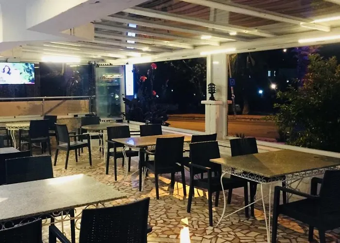 Lara Kapris Hotel Antalya