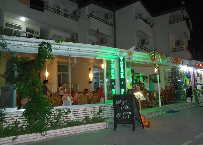 Derya Motel Side